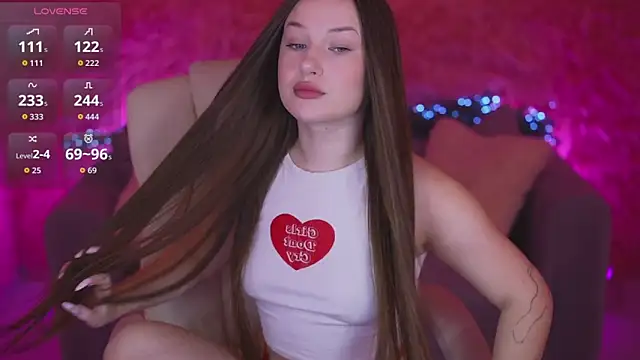 OneLaya online show from 01.07.26