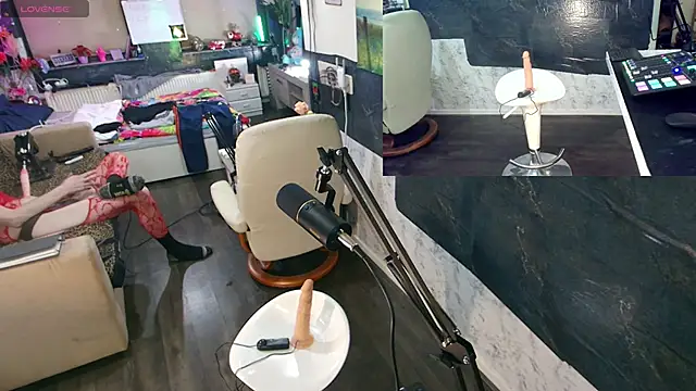 Doggyray44 online show from 12.20.24