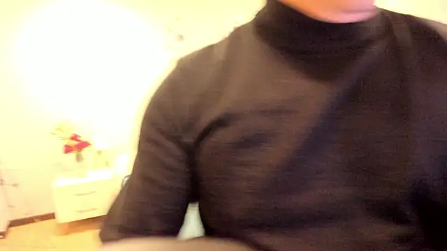 Snapshot of Sam_and_molly_ chatting on 02.13.25 Sam and molly online show from 02.13.25