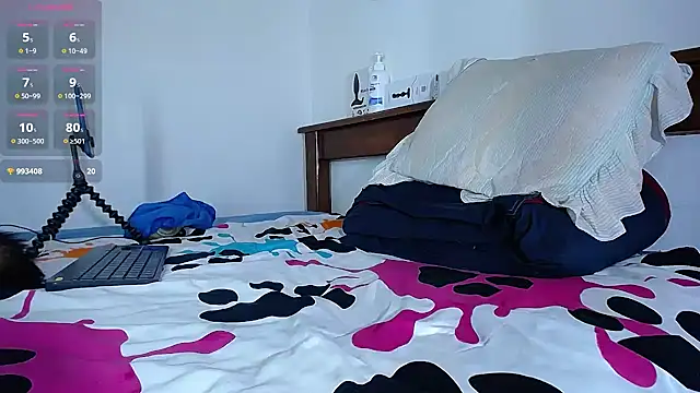 diamond black00 online show from 04.04.26