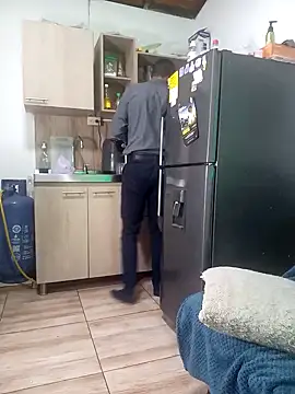 Snapshot of latinmartin73 chatting on 03.04.25 latinmartin73 online show from 03.04.25