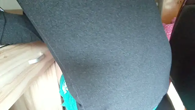 huzi518 online show from 04.05.26