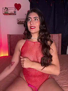 Snapshot of miakhalifaaa_ chatting on 02.14.25 miakhalifaaa online show from 02.14.25