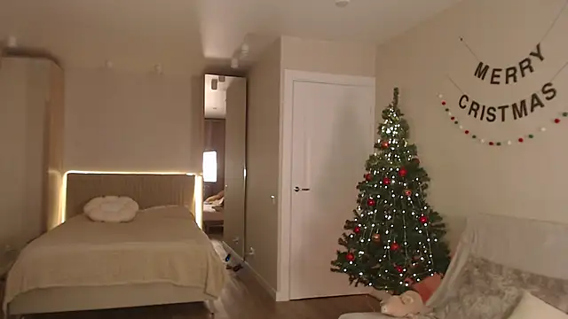 lulu moonmoon online show from 12.25.24