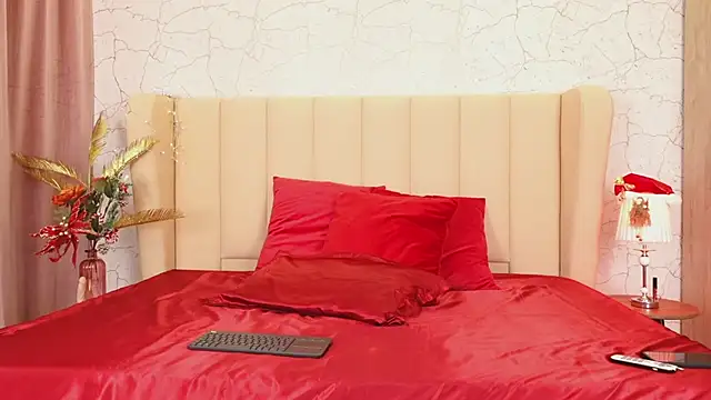 AlitaAnise online show from 12.12.24