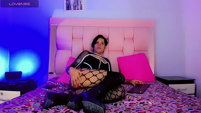 Aistrid gate online show from 10.27.25