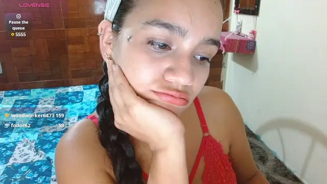 Mia brunette26 online show from 02.13.25