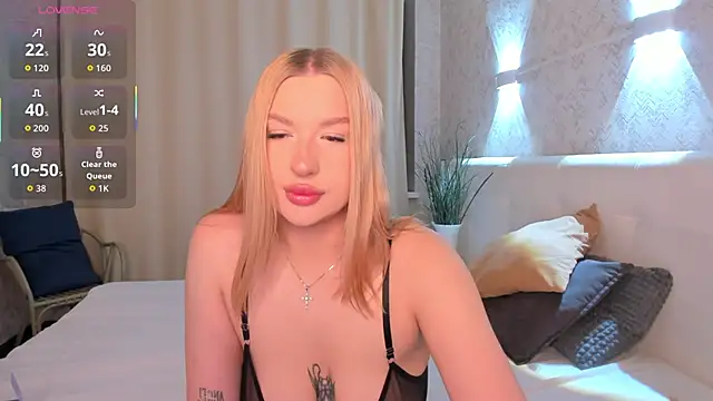 Emma  Leee online show from 02.06.26