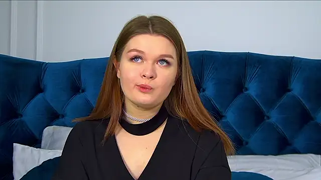 CrystalLyons online show from 02.01.25