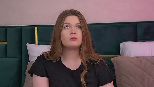 CrystalLyons online show from 05.17.26
