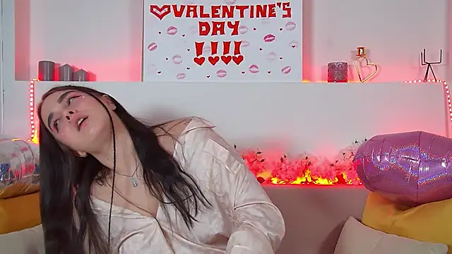 ChristinaMilton online show from 02.15.25