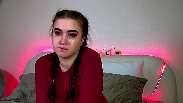 ChristinaMilton online show from 02.17.25