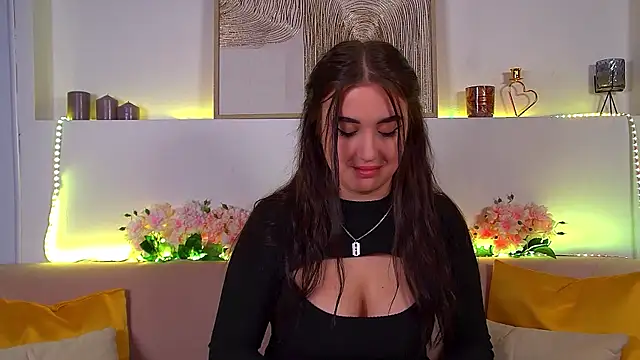 ChristinaMilton online show from 02.18.25