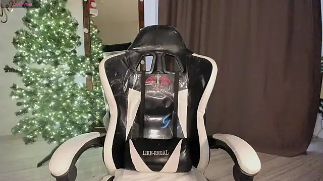 Lana Younes online show from 12.29.24