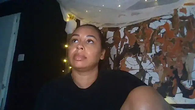 Snapshot of bigbootyjayda chatting on 06.06.26 bigbootyjayda online show from 06.06.26