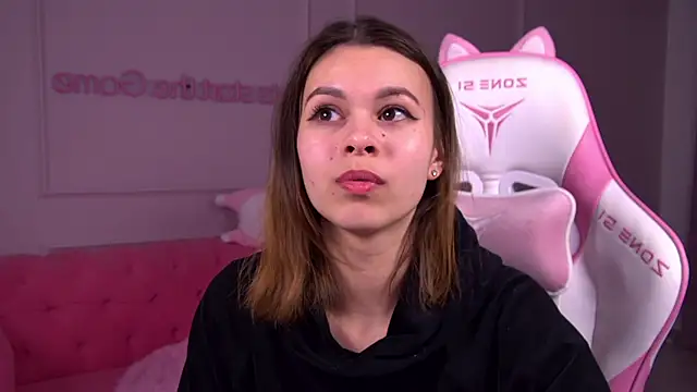 PollyLanders online show from 02.23.25