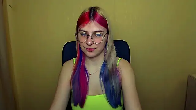 Luna Lush  online show from 03.11.25