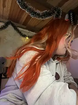 SophiaWeestt99 online show from 12.16.25