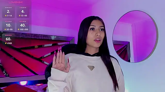 ZaraLim online show from 12.20.24