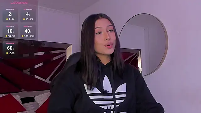 ZaraLim online show from 03.06.25