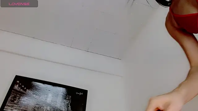 Diosiris Riannys online show from 12.06.24