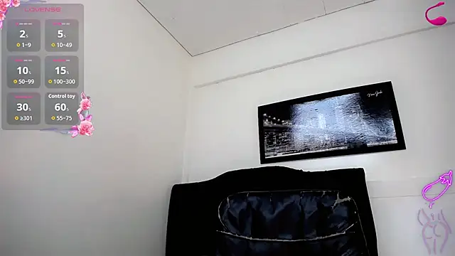 Diosiris Riannys online show from 10.21.25