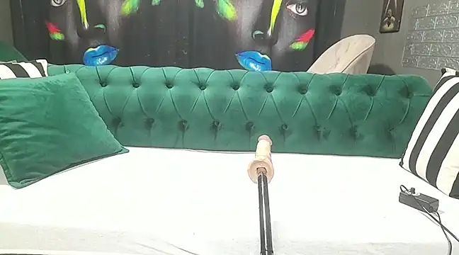 Bitter  online show from 12.21.24