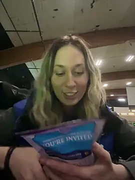 M1ssyk1ssy online show from 12.31.24