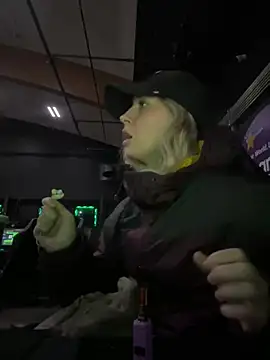 M1ssyk1ssy online show from 01.04.25