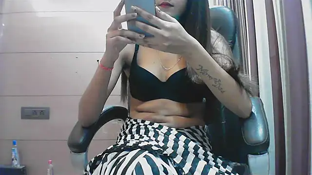 collage hoty online show from 10.16.25