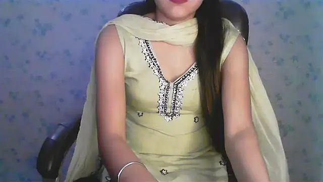 Snapshot of collage_hoty chatting on 06.18.26 collage hoty online show from 06.18.26