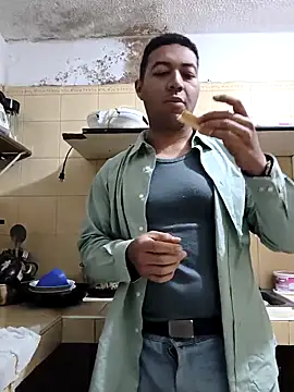 Morenocosta12 online show from 11.12.25