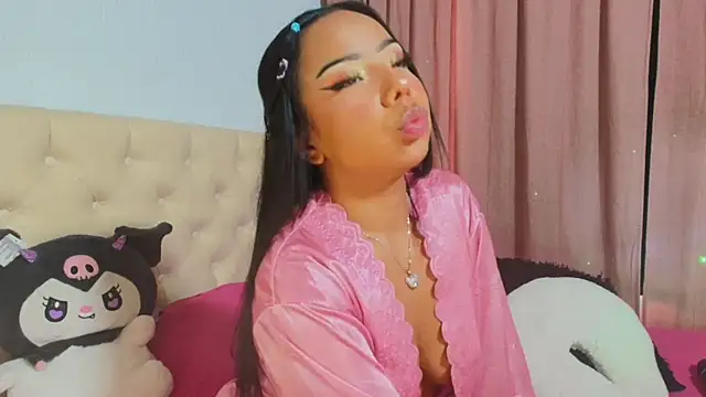 DafneMillers online show from 02.20.25