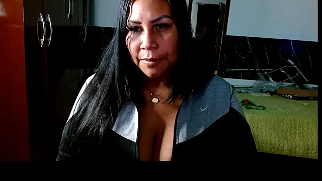 Snapshot of Demion_prince chatting on 01.18.25 Demion prince online show from 01.18.25