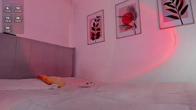 Snapshot of Whitekitty-exe chatting on 01.02.25 Whitekitty-exe online show from 01.02.25