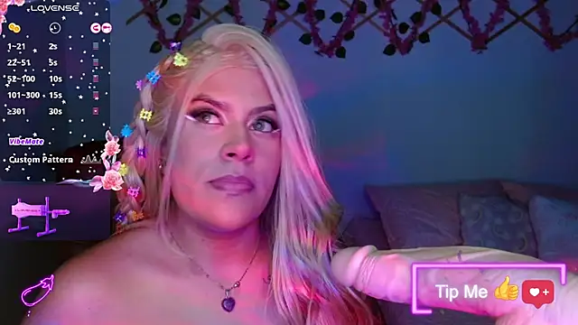 Snapshot of SofiaaCortes chatting on 02.02.25 SofiaaCortes online show from 02.02.25