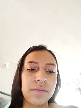 emma ambar online show from 10.09.25