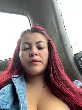 lia moon77 online show from 02.15.25