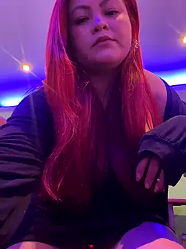 lia moon77 online show from 12.17.25