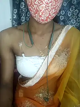 Snapshot of Miakhalifatamil chatting on 12.30.24 Miakhalifatamil online show from 12.30.24