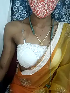 Snapshot of Miakhalifatamil chatting on 12.30.24 Miakhalifatamil online show from 12.30.24