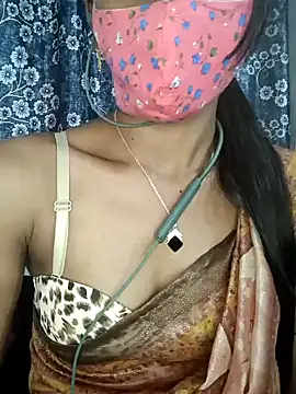 Snapshot of Miakhalifatamil chatting on 01.16.25 Miakhalifatamil online show from 01.16.25