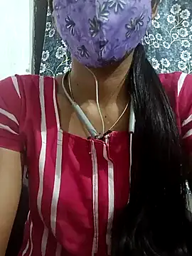 Snapshot of Miakhalifatamil chatting on 02.07.25 Miakhalifatamil online show from 02.07.25