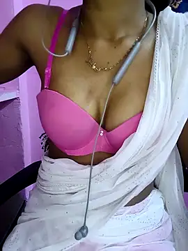 Snapshot of Miakhalifatamil chatting on 09.14.25 Miakhalifatamil online show from 09.14.25