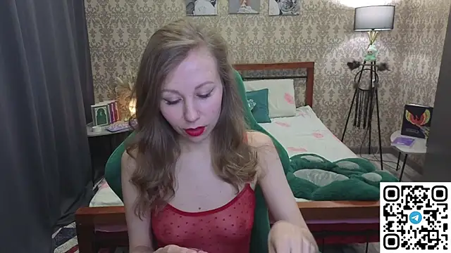 Lill Mary online show from 04.11.26