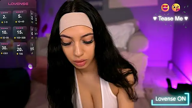 BetsyGonzale online show from 02.21.25