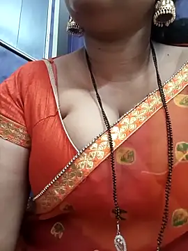 Nyra-23 online show from 10.13.25