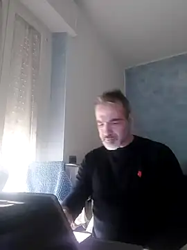 Snapshot of Marcolino183 chatting on 02.03.25 Marcolino183 online show from 02.03.25