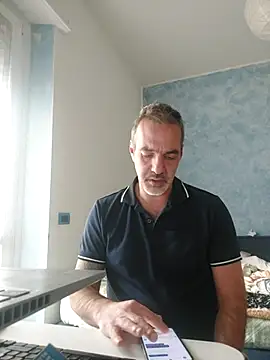 Snapshot of Marcolino183 chatting on 11.18.25 Marcolino183 online show from 11.18.25