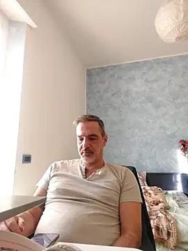 Snapshot of Marcolino183 chatting on 02.17.26 Marcolino183 online show from 02.17.26